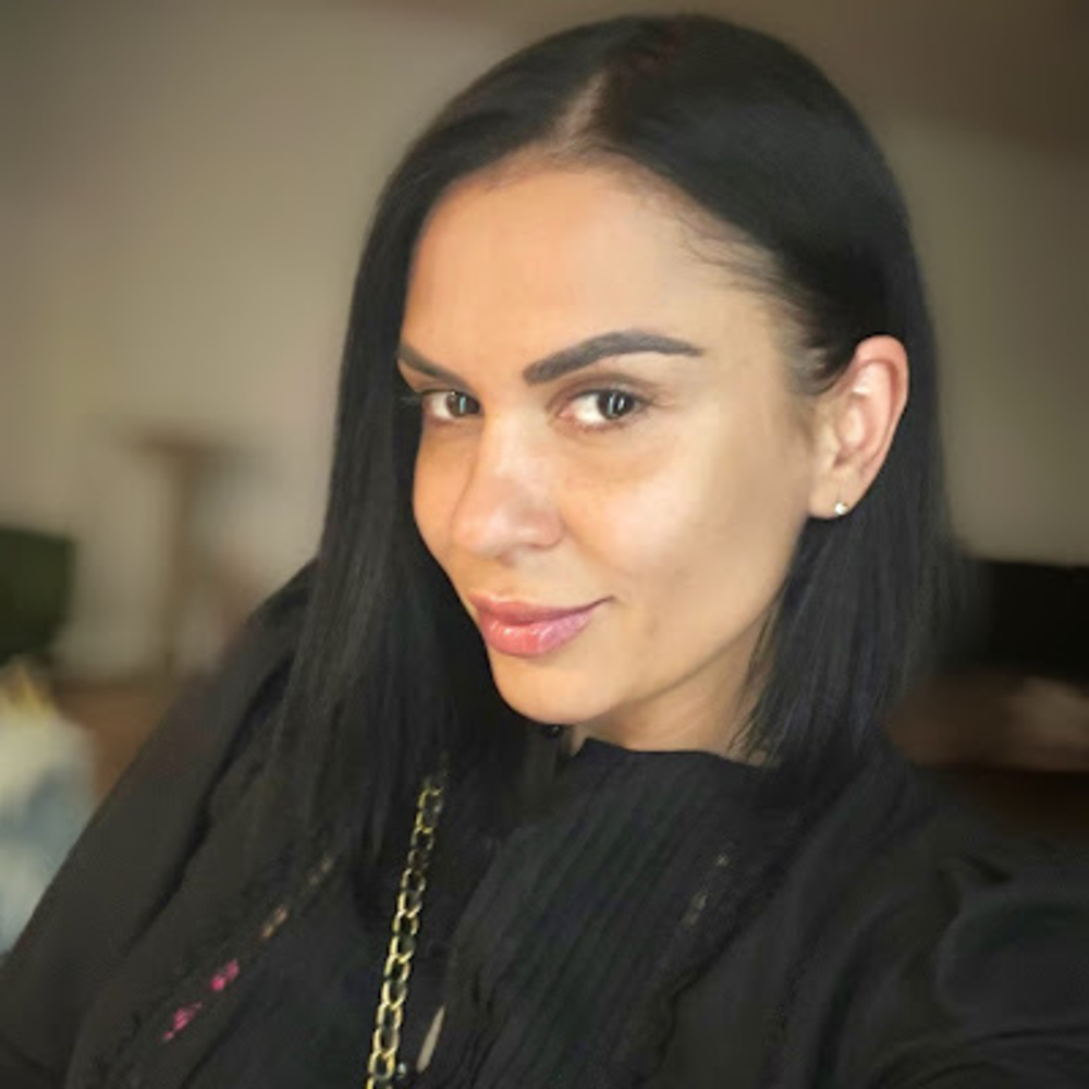 Meet your Posher, Natali